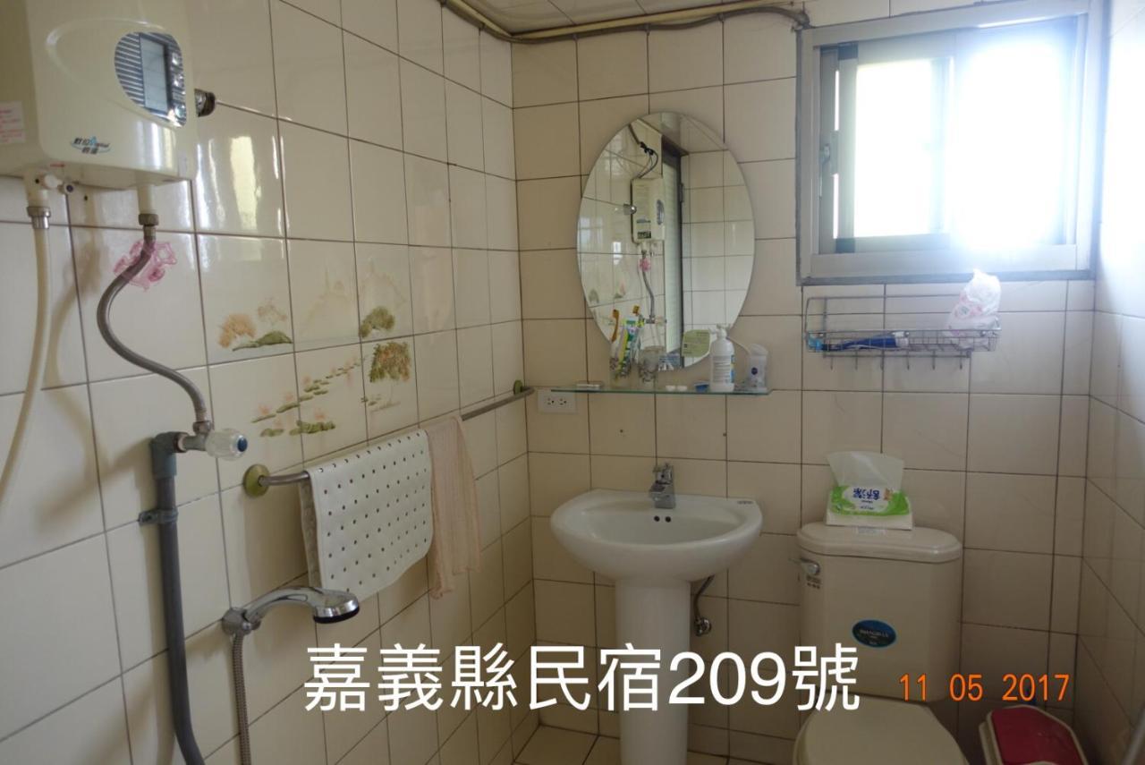 Fu Courtyard Homestay Chiayi Exterior foto